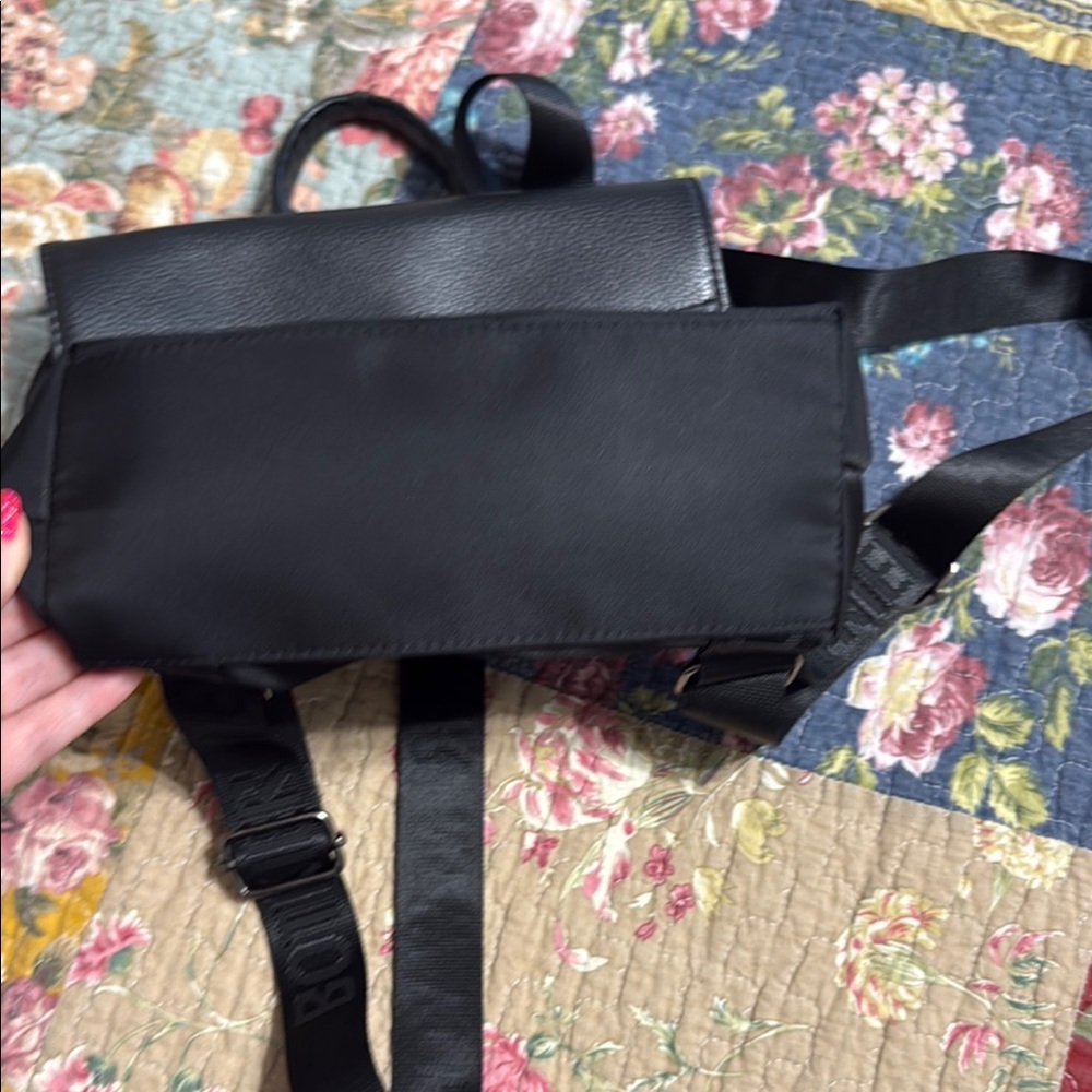 Botkier New York Trigger Backpack - Picture 9 of 9